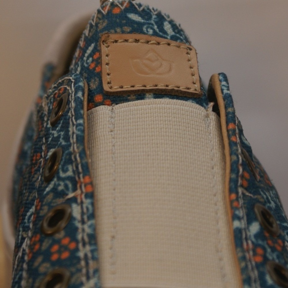 Spenco Womens Floral Slip On Sneakers Blue Orange Laceless Low Top Shoes Size 8B - Picture 8 of 11